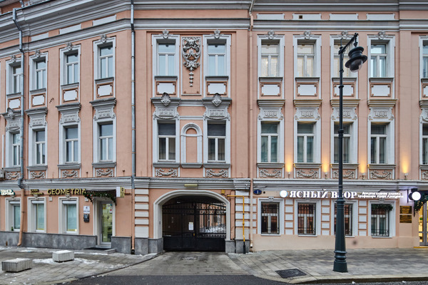 Сдам офисное помещение 250 м2, Неглинная ул, 18 1, Москва г