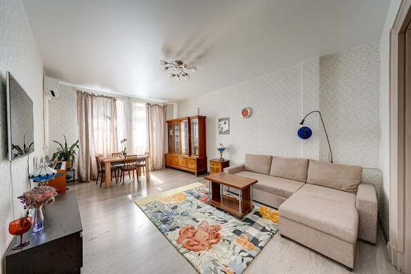 Продам трехкомнатную (3-комн.) квартиру, Тверская ул, 6, Москва г