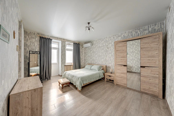 Продам трехкомнатную (3-комн.) квартиру, Тверская ул, 6, Москва г