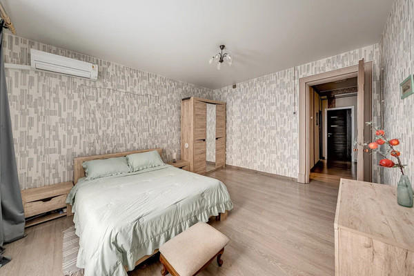 Продам трехкомнатную (3-комн.) квартиру, Тверская ул, 6, Москва г