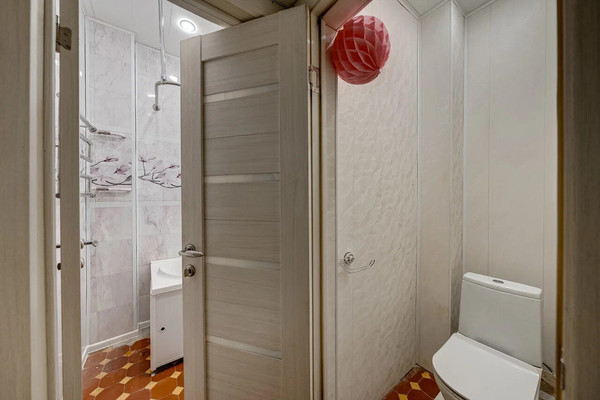Продам трехкомнатную (3-комн.) квартиру, Тверская ул, 6, Москва г