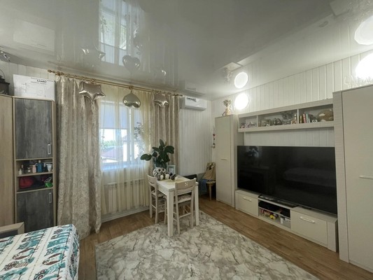 Продам однокомнатную (1-комн.) квартиру, Единства пер, 2, Ханты-Мансийск г