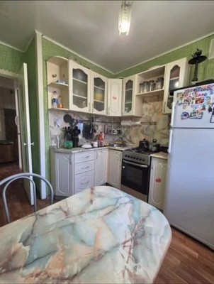 Продам однокомнатную (1-комн.) квартиру, Холмогорская ул, 15, Пермь г