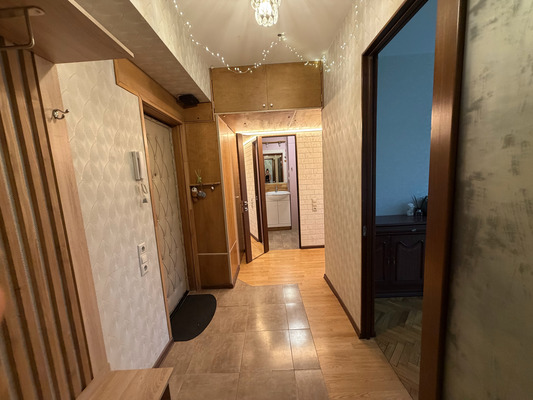 Сдам двухкомнатную (2-комн.) квартиру, Озерковская наб, 2/1, Москва г
