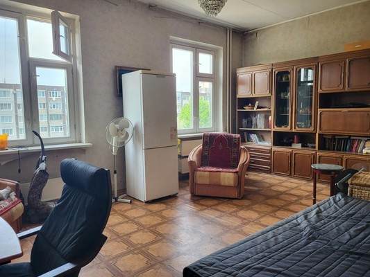 Продам двухкомнатную (2-комн.) квартиру, 25 Октября пр-кт, 65а, Гатчина г