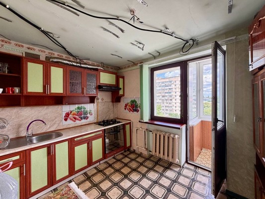Продам двухкомнатную (2-комн.) квартиру, Советский пер, 13, Комсомольское пгт