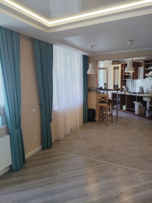 Продам двухкомнатную (2-комн.) квартиру, Дубравная ул, 28к1, Алексин г