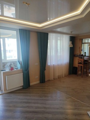 Продам двухкомнатную (2-комн.) квартиру, Дубравная ул, 28к1, Алексин г