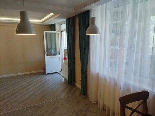 Продам двухкомнатную (2-комн.) квартиру, Дубравная ул, 28к1, Алексин г