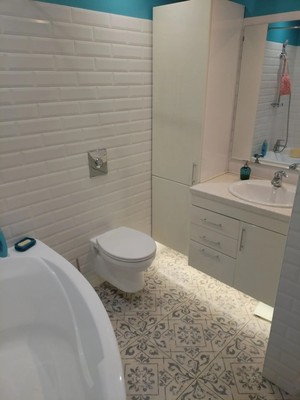 Продам двухкомнатную (2-комн.) квартиру, Дубравная ул, 28к1, Алексин г