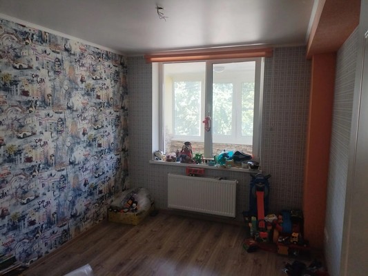 Продам двухкомнатную (2-комн.) квартиру, Дубравная ул, 28к1, Алексин г