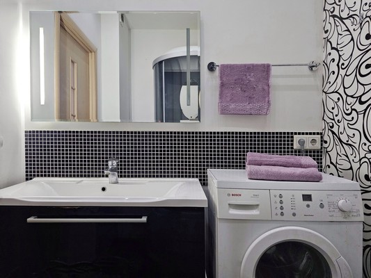 Продам двухкомнатную (2-комн.) квартиру, Советской Армии ул, 72/1, Пермь г