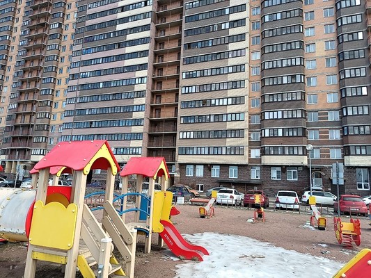Сдам однокомнатную (1-комн.) квартиру, Воронцовский б-р, 17, Мурино п