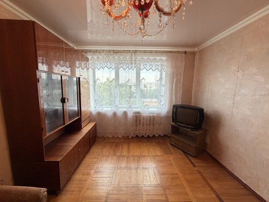 Продам двухкомнатную (2-комн.) квартиру, Белинского пер, 18, Кропоткин г