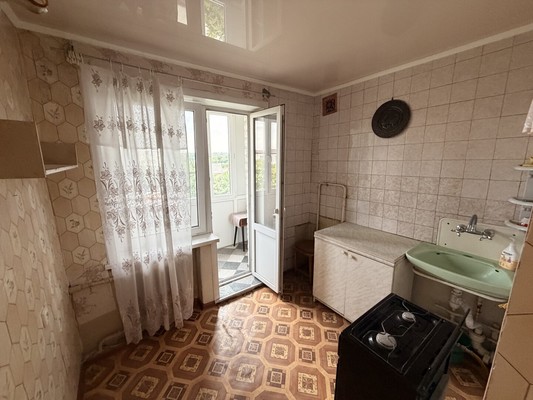 Продам двухкомнатную (2-комн.) квартиру, Белинского пер, 18, Кропоткин г