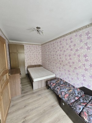 Продам трехкомнатную (3-комн.) квартиру, Железнодорожная ул, 12/1, Краснодар г
