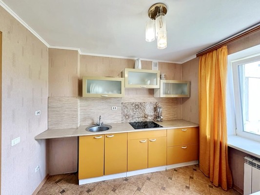 Продам двухкомнатную (2-комн.) квартиру, Суворова ул, 145, Пенза г