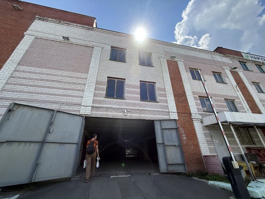 Продам гараж 40,7 м2, Труда пр-кт, 109а, Воронеж г