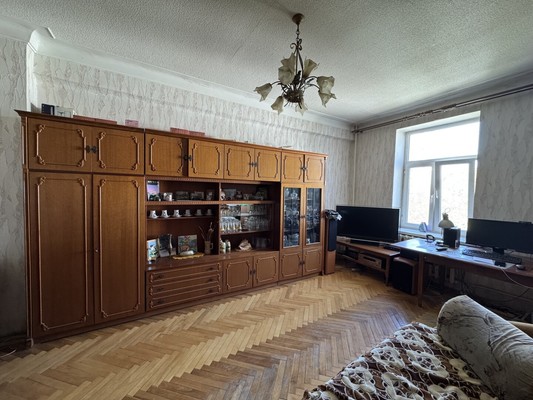 Продам трехкомнатную (3-комн.) квартиру, Красная ул, 147, Краснодар г