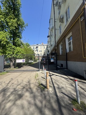 Продам трехкомнатную (3-комн.) квартиру, Красная ул, 147, Краснодар г