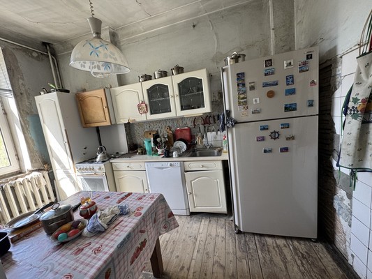 Продам трехкомнатную (3-комн.) квартиру, Красная ул, 147, Краснодар г