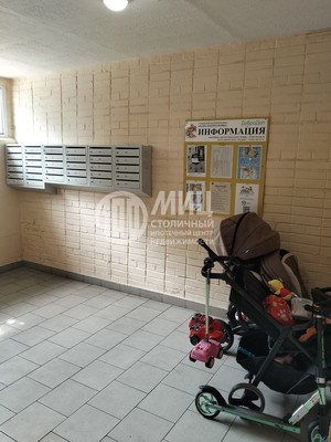 Продам трехкомнатную (3-комн.) квартиру, Ленинского Комсомола пр-кт, 3, Видное г