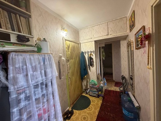 Продам двухкомнатную (2-комн.) квартиру, Героев Сталинграда ул, 5, Симферополь г