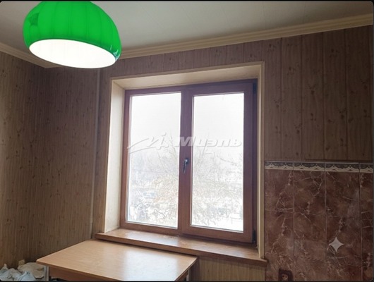 Продам однокомнатную (1-комн.) квартиру, Героев Сталинграда ул, 35, Симферополь г