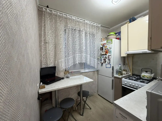 Продам однокомнатную (1-комн.) квартиру, Маршала Чуйкова ул, 44, Казань г