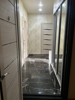 Продам двухкомнатную (2-комн.) квартиру, Тихорецкая ул, 22А, Калининград г