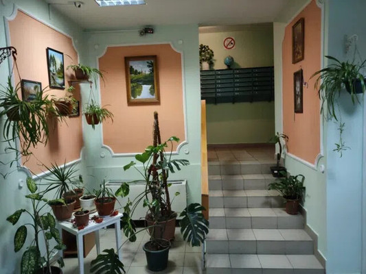 Продам однокомнатную (1-комн.) квартиру, Маршала Савицкого ул, 12, Москва г