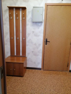 Продам однокомнатную (1-комн.) квартиру, Маршала Савицкого ул, 12, Москва г