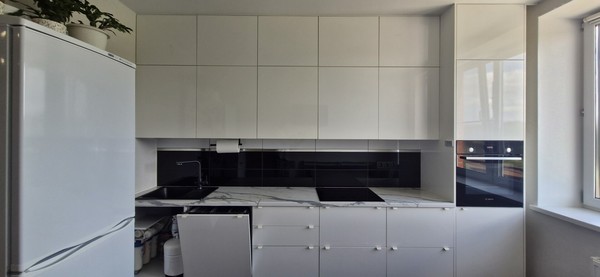 Продам двухкомнатную (2-комн.) квартиру, Пролетарская ул, 20б, Апрелевка г