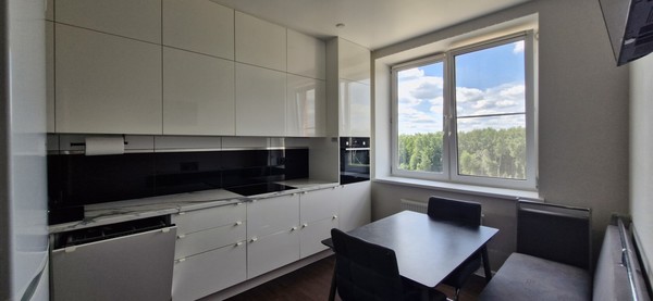Продам двухкомнатную (2-комн.) квартиру, Пролетарская ул, 20б, Апрелевка г