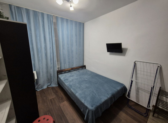 Сдам однокомнатную (1-комн.) квартиру, Черняховского ул, 17к2, Москва г