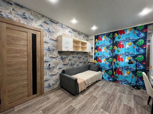 Продам трехкомнатную (3-комн.) квартиру, Моторостроителей ул, 3, Пермь г