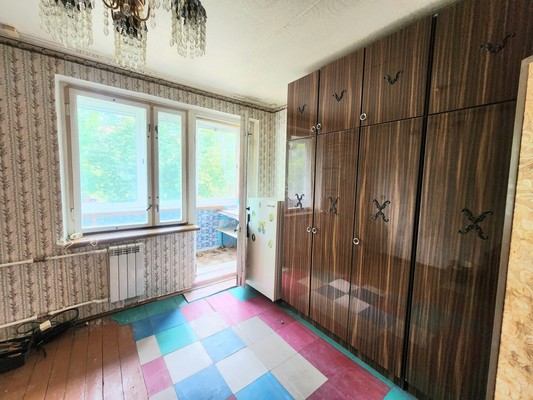 Продам трехкомнатную (3-комн.) квартиру, Смирягина пр-кт, 15, Новомичуринск г