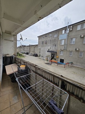 Продам трехкомнатную (3-комн.) квартиру, Угнич ул, 9, Баксан г