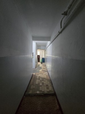 Продам трехкомнатную (3-комн.) квартиру, Угнич ул, 9, Баксан г