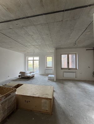 Продам трехкомнатную (3-комн.) квартиру, Береговая ул, 17д, Калининград г