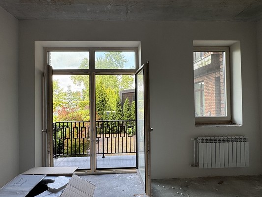 Продам трехкомнатную (3-комн.) квартиру, Береговая ул, 17д, Калининград г