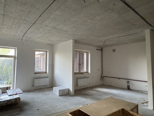 Продам трехкомнатную (3-комн.) квартиру, Береговая ул, 17д, Калининград г