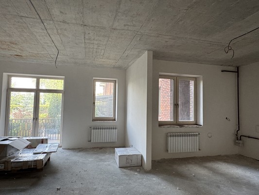 Продам трехкомнатную (3-комн.) квартиру, Береговая ул, 17д, Калининград г