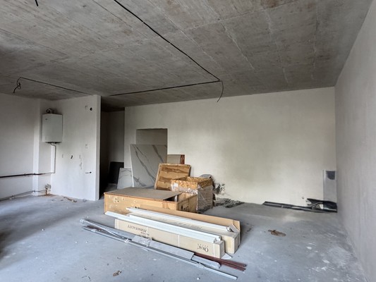 Продам трехкомнатную (3-комн.) квартиру, Береговая ул, 17д, Калининград г