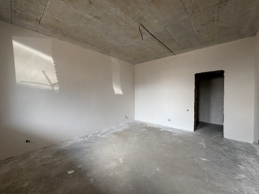 Продам трехкомнатную (3-комн.) квартиру, Береговая ул, 17д, Калининград г