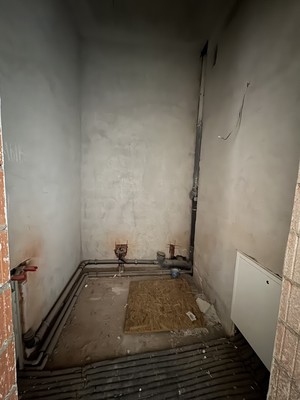 Продам трехкомнатную (3-комн.) квартиру, Береговая ул, 17д, Калининград г