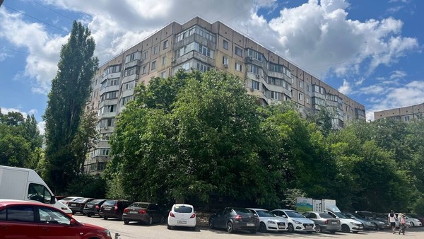 Продам однокомнатную (1-комн.) квартиру, 60 лет Октября ул, 24, Симферополь г