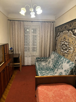 Сдам 3-комн. в 5-комн. квартире, Офицерский пер, 3-5, Санкт-Петербург г