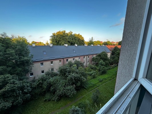 Продам однокомнатную (1-комн.) квартиру, Минусинская ул, 22, Калининград г