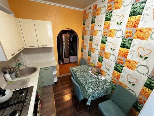Продам однокомнатную (1-комн.) квартиру, Минусинская ул, 22, Калининград г